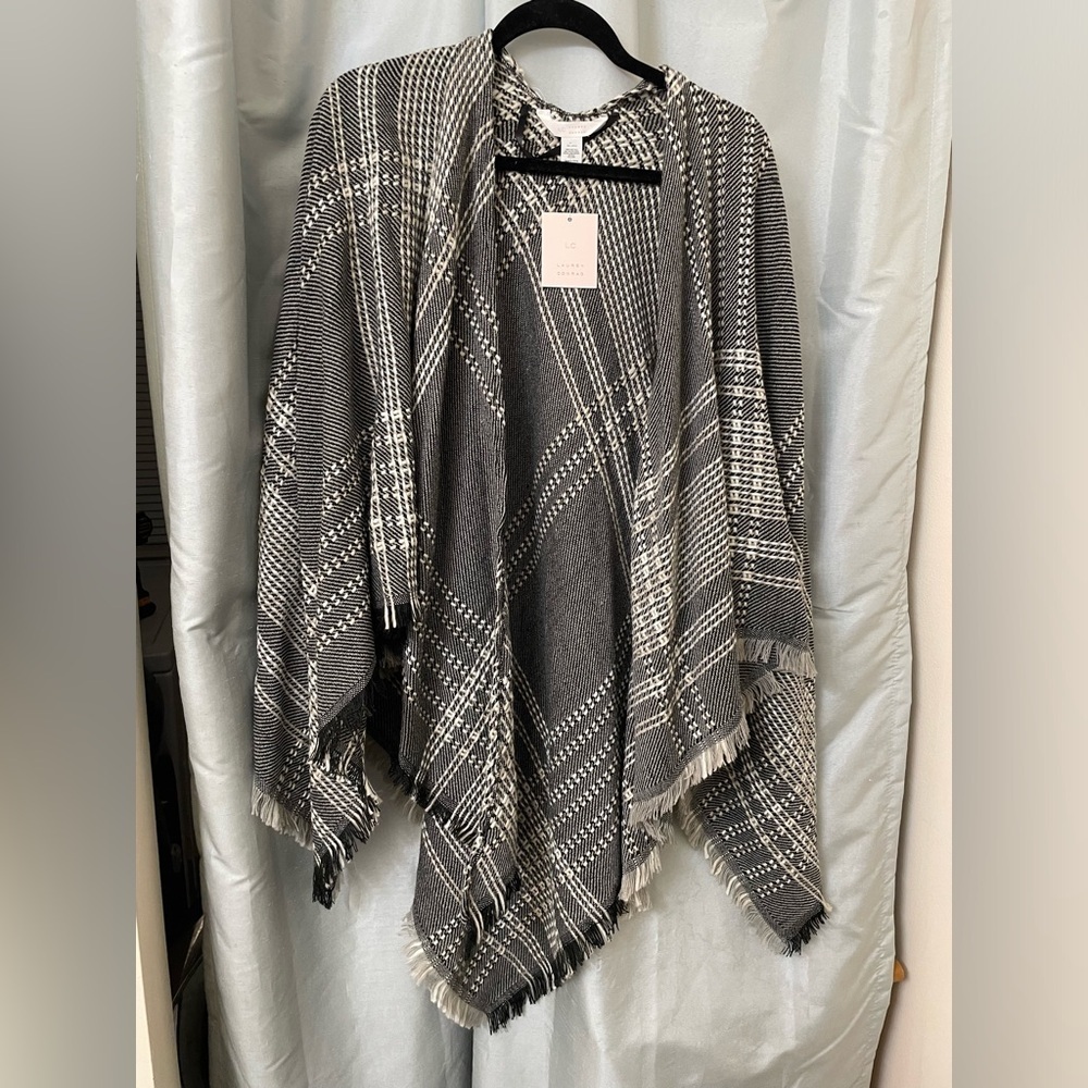 Lauren Conrad Brand new poncho/cover one size fits all